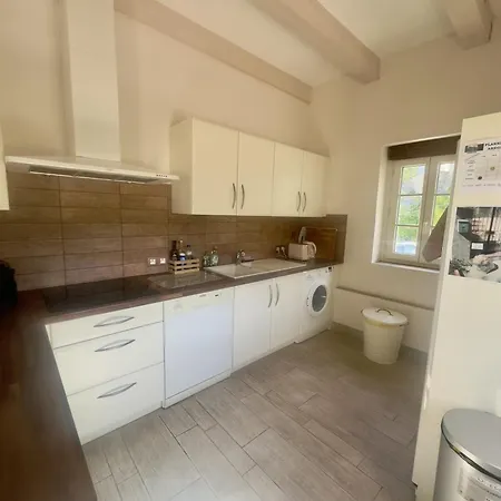 Superbe Maison Avec Jacuzzi Holiday home